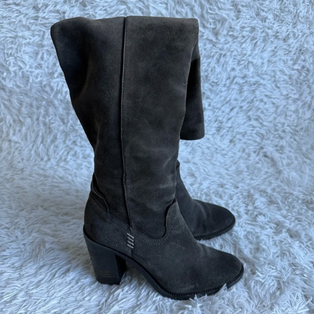 Dolce Vita Gray Suede Over the Knee Boots with Stacked Heel Size 7.5